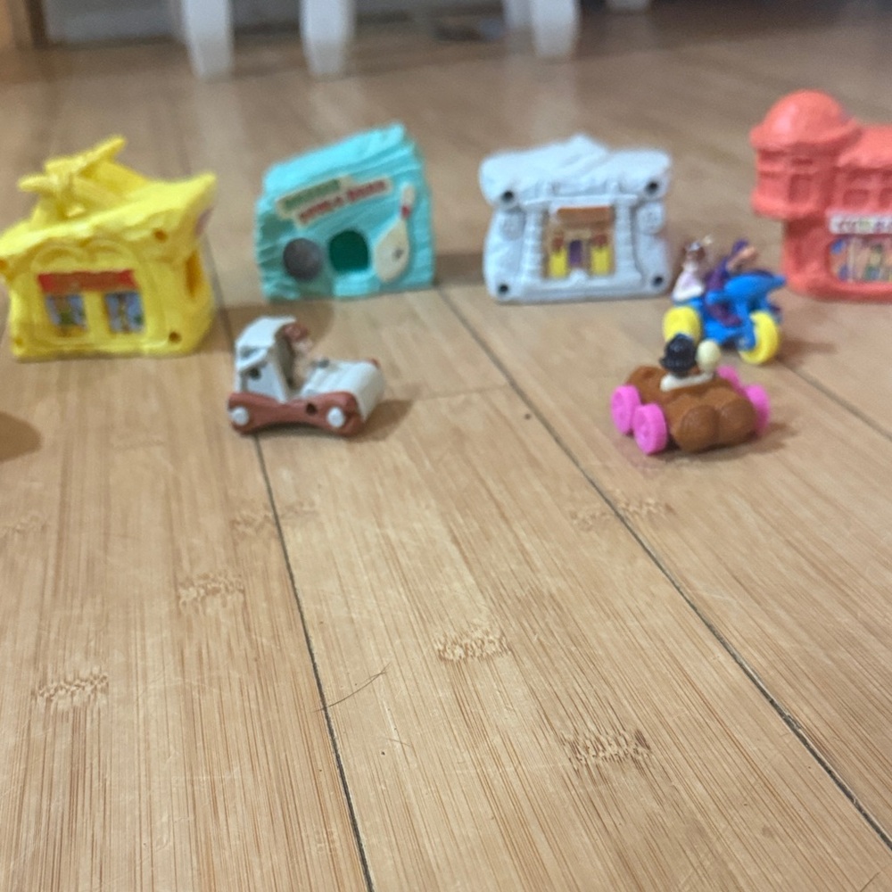 Vintage flint stone McDonald’s toys
